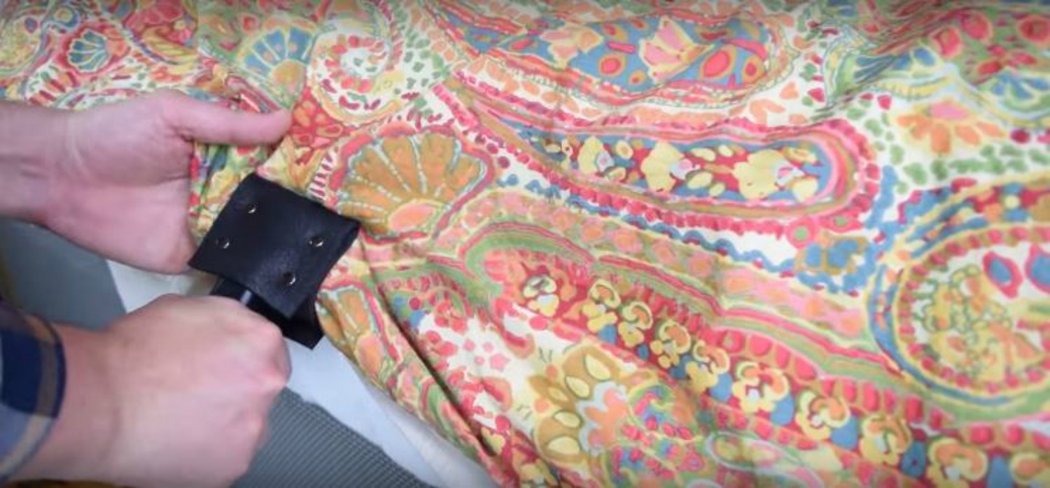 The Cover Clamp Stops Your Bedmate From Stealing Your Blanket