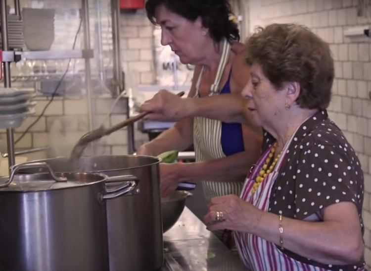 Restaurant Serves Food Made By Grandmothers From Different Countries ...
