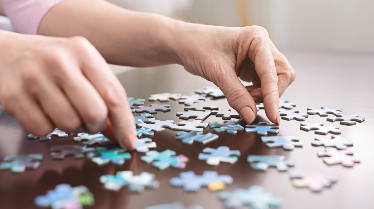 how to play jigsaw puzzle