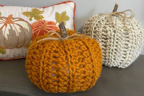 Crochet Pumpkin Pattern Makes Adorable Plush Gourds For Cozy Fall Decor