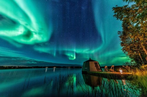 Finland Igloo Hotel Has Floating Huts That Can Be Used Year-round