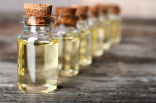 How To Use Essential Oils And 16 Popular Oils For Beginners To Try