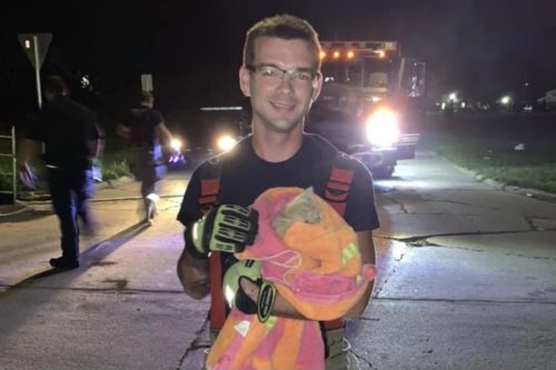 Firefighter Adopts Kitten He Rescued