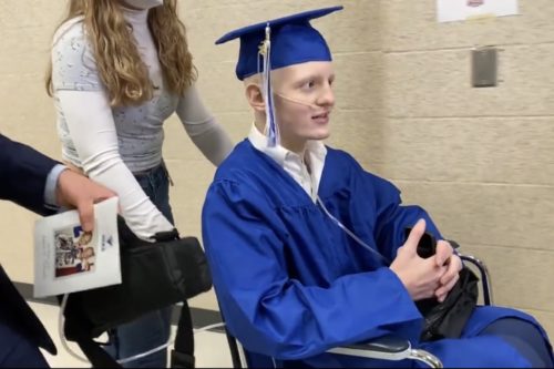 Teen With Terminal Cancer Gets His Own High School Graduation Ceremony