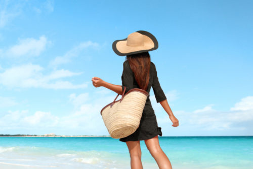 These Women’s Beach Bags Carry It All So You Can Have Fun In The Sun