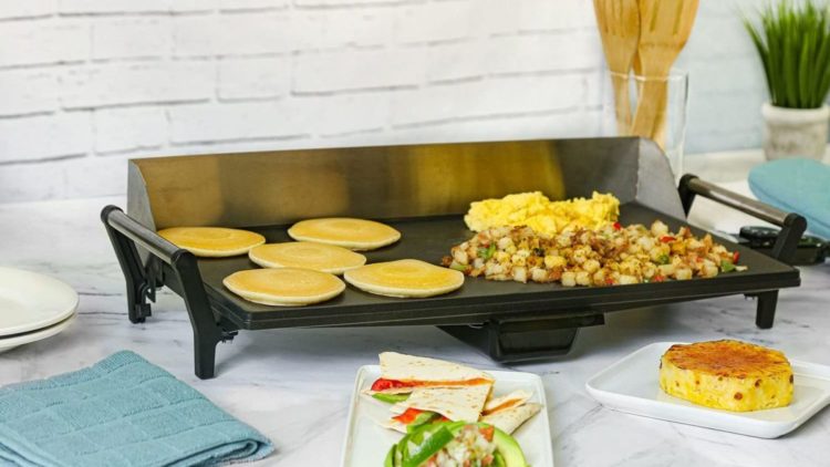 The Best Broil King Griddles To Level Up Your Next Meal   61TCcbjJ RS. AC SL1500 Broil King 21x12 In. Nonstick Professional Griddle  E1647541737608 750x422 